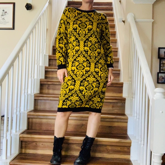 Dakota Dresses & Skirts - Vintage 1980’s Long Sleeved Sweater Dress Size M
